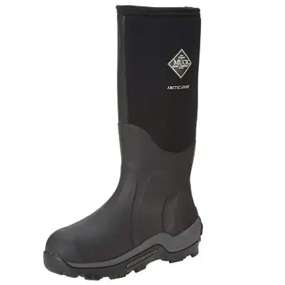 Best Muck Boots Compared & Reviewed 2024 | Gearweare.net