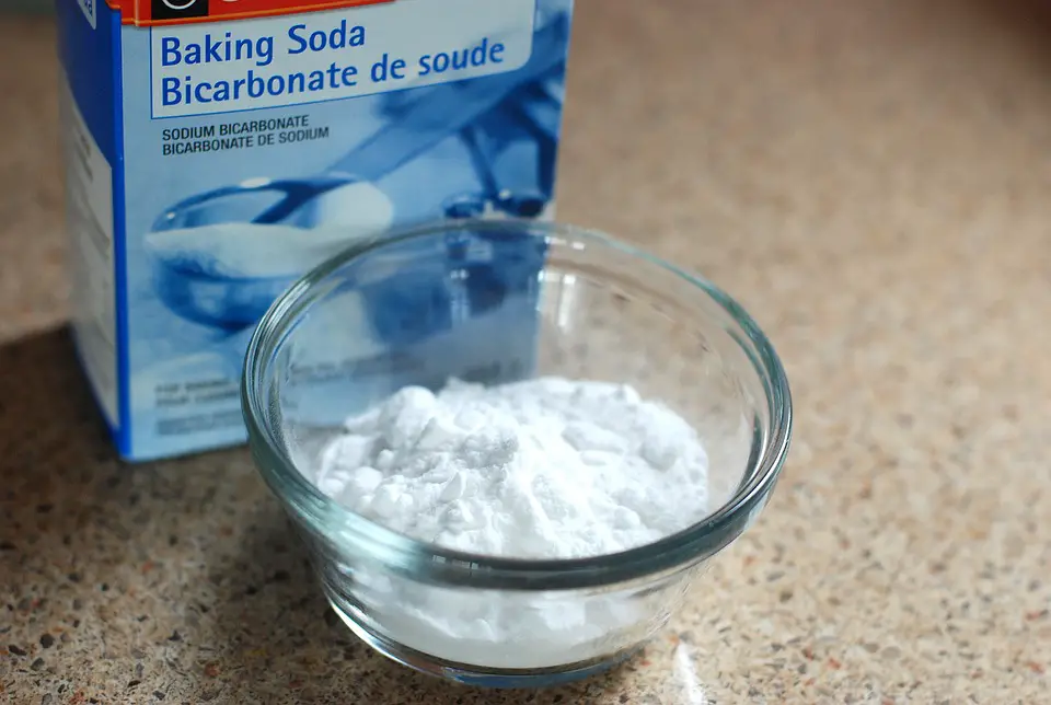 baking soda for cleaning hydration pack